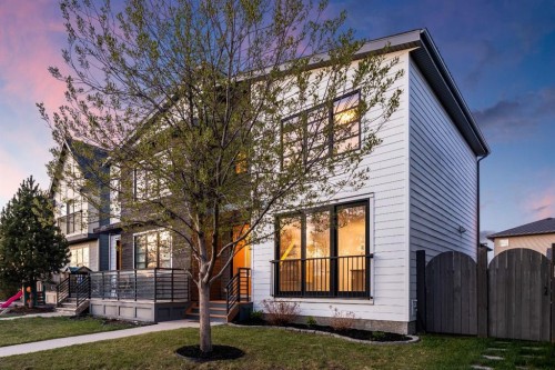 623 Walden Drive Se, Calgary, AB - Outdoor