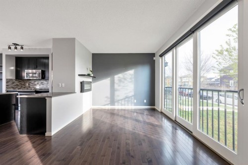 623 Walden Drive Se, Calgary, AB - Indoor Photo Showing Kitchen