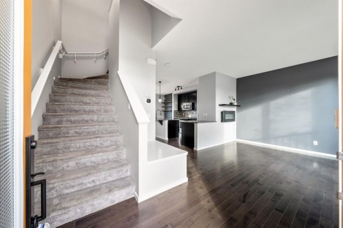 623 Walden Drive Se, Calgary, AB - Indoor