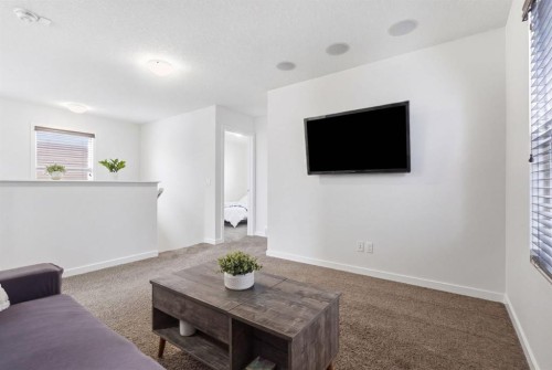 773 River Heights Crescent, Cochrane, AB - Indoor