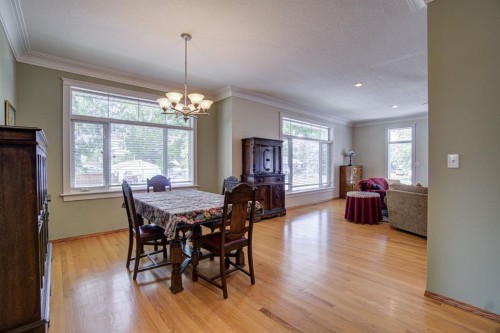 224 52 Avenue West, Claresholm, AB - Indoor Photo Showing Dining Room