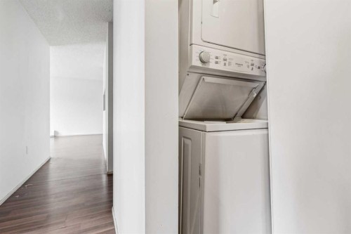 418-10 Dover Point Se, Calgary, AB - Indoor