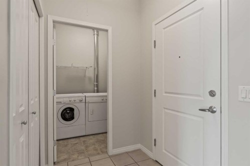 206-3651 Marda Link Sw, Calgary, AB - Indoor Photo Showing Laundry Room