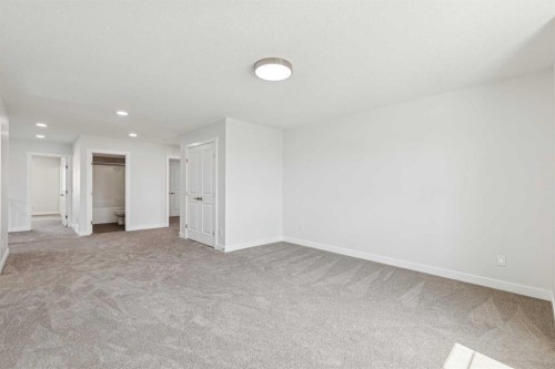 10 Quartz Gate, Balzac, AB - Indoor Photo Showing Other Room