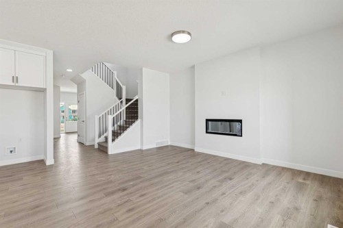 10 Quartz Gate, Balzac, AB - Indoor Photo Showing Bathroom