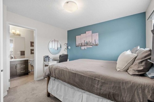151 New Brighton Walk Se, Calgary, AB 