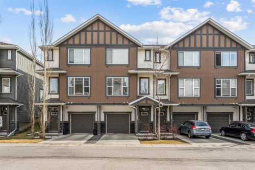 151 New Brighton Walk Se, Calgary, AB 