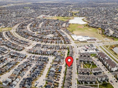 151 New Brighton Walk Se, Calgary, AB 