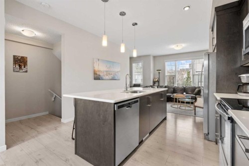 151 New Brighton Walk Se, Calgary, AB 