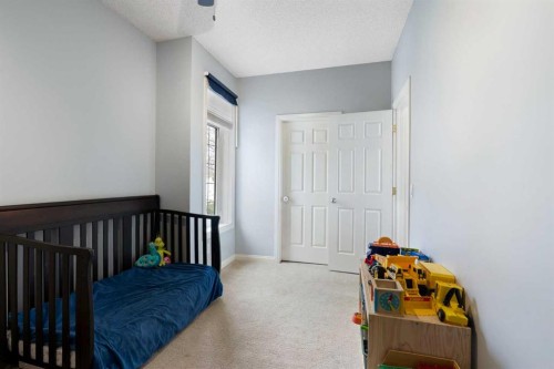 210-5703 5 Street Sw, Calgary, AB - Indoor Photo Showing Bedroom