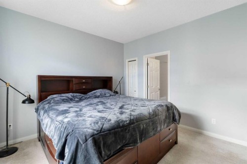 210-5703 5 Street Sw, Calgary, AB - Indoor Photo Showing Bedroom