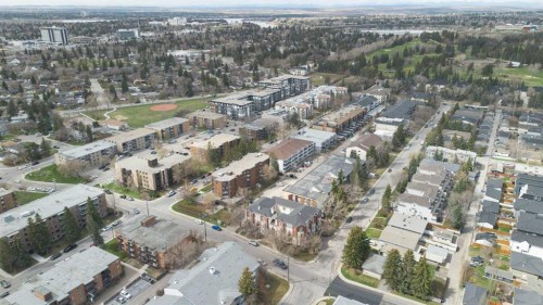 210-5703 5 Street Sw, Calgary, AB - Outdoor With View