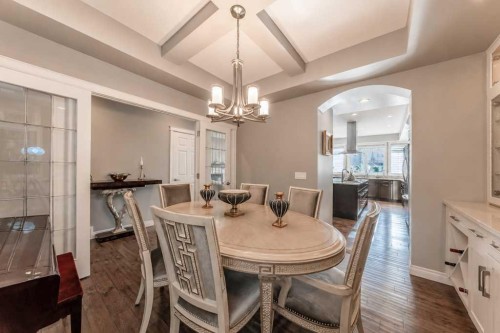 23 Aspen Summit Mount Sw, Calgary, AB - Indoor Photo Showing Dining Room