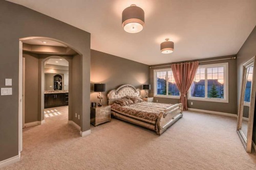 23 Aspen Summit Mount Sw, Calgary, AB - Indoor Photo Showing Bedroom