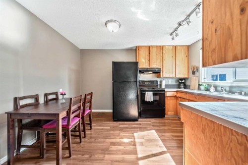 120 Pennsburg Way Se, Calgary, AB 