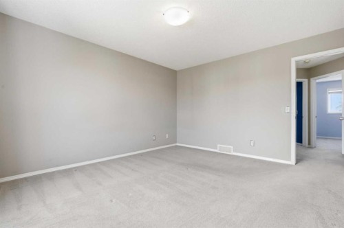 49 Evermeadow Manor Sw, Calgary, AB 