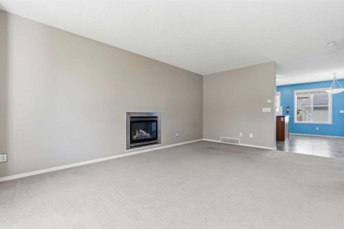 49 Evermeadow Manor Sw, Calgary, AB 