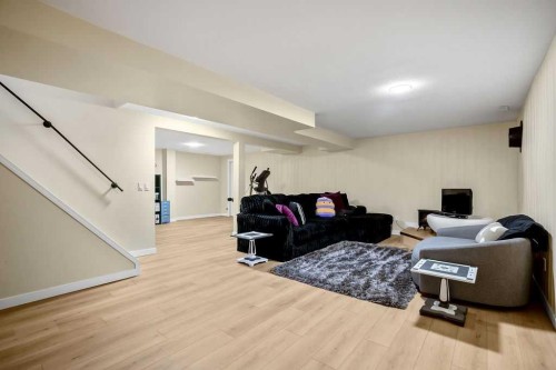99 Beddington Crescent Ne, Calgary, AB - Indoor