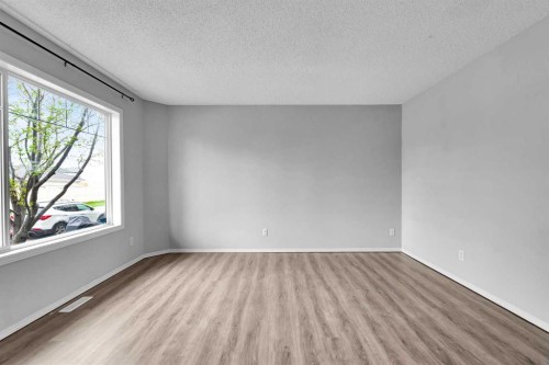 164 Bridleridge Gardens Sw, Calgary, AB - Indoor Photo Showing Other Room