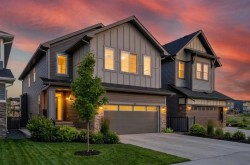 14 Carrington Road NW Calgary, AB T3P 1L8