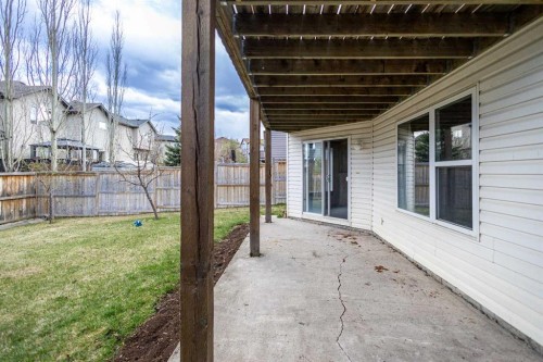112 Everridge Drive Sw, Calgary, AB - Outdoor With Deck Patio Veranda