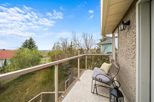 527 Scimitar Bay Nw, Calgary, AB - Outdoor With Balcony