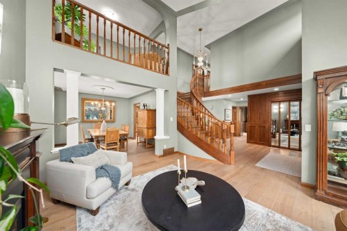 527 Scimitar Bay Nw, Calgary, AB - Indoor