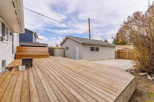 5207 5 Avenue Se, Calgary, AB - Outdoor With Deck Patio Veranda With Exterior