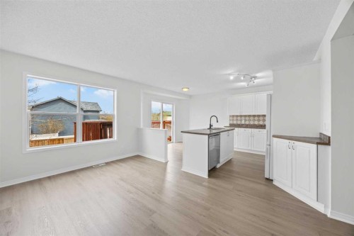 289 Hidden Spring Green Nw, Calgary, AB - Indoor