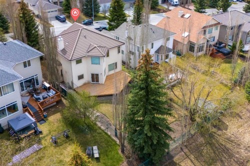 30 Gleneagles View, Cochrane, AB - Outdoor