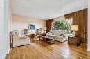 9843 5 Street Se, Calgary, AB  - Indoor Photo Showing Living Room 