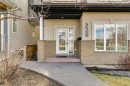 229 29 Avenue Ne, Calgary, AB  - Outdoor With Exterior 