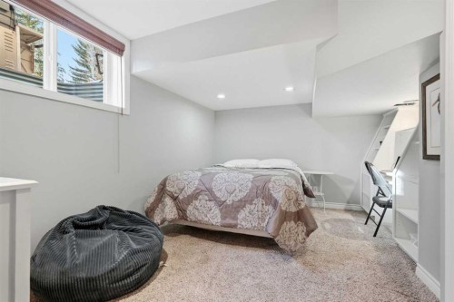 5893 Dalcastle Drive Nw, Calgary, AB - Indoor