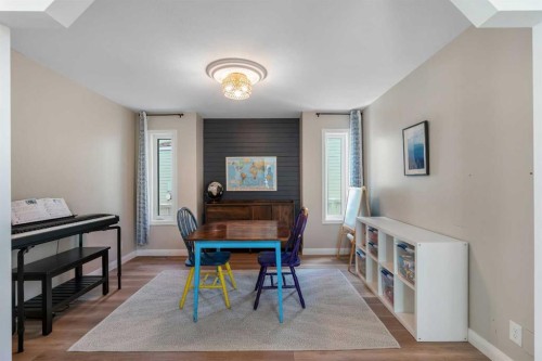 941 Riverview Place Se, Calgary, AB - Indoor