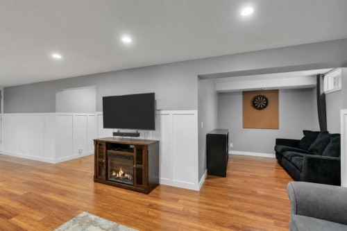 941 Riverview Place Se, Calgary, AB - Indoor