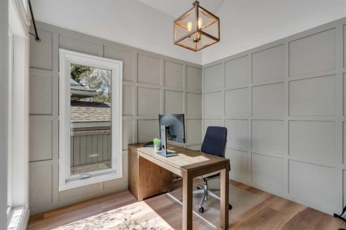 941 Riverview Place Se, Calgary, AB - Indoor Photo Showing Office