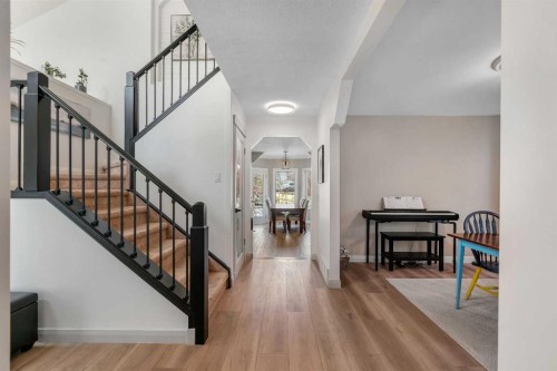 941 Riverview Place Se, Calgary, AB - Indoor Photo Showing Other Room
