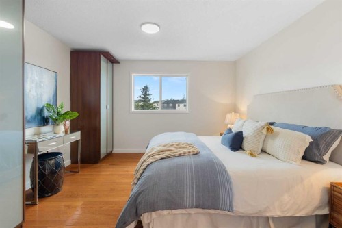 49 Martin Crossing Green Ne, Calgary, AB - Indoor Photo Showing Bedroom