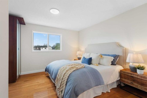 49 Martin Crossing Green Ne, Calgary, AB - Indoor Photo Showing Bedroom
