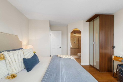 49 Martin Crossing Green Ne, Calgary, AB - Indoor Photo Showing Bedroom
