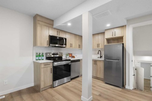 49 Martin Crossing Green Ne, Calgary, AB - Indoor Photo Showing Kitchen