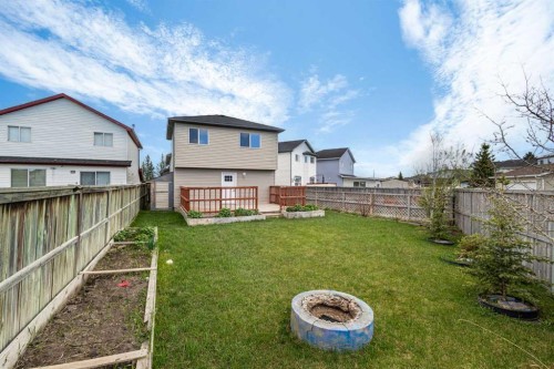 49 Martin Crossing Green Ne, Calgary, AB - Outdoor