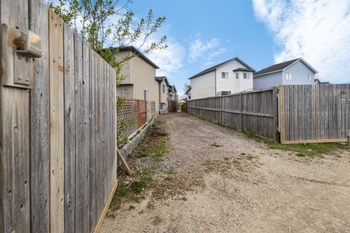 49 Martin Crossing Green Ne, Calgary, AB - Outdoor