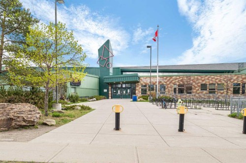 49 Martin Crossing Green Ne, Calgary, AB - Outdoor