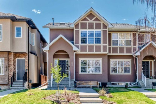 425 36 Avenue Nw, Calgary, AB - Outdoor With Facade
