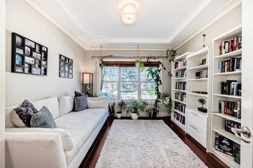 425 36 Avenue Nw, Calgary, AB - Indoor