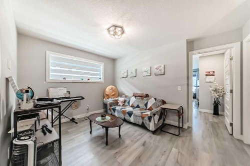 15053 37 Street Sw, Calgary, AB - Indoor