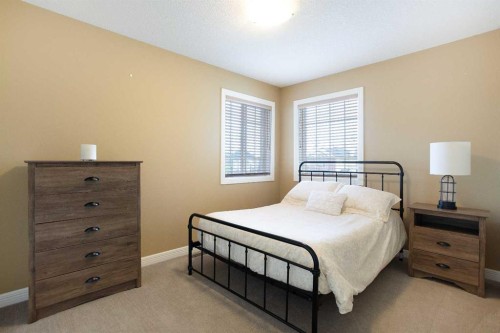 30 Discovery Ridge Gardens Sw, Calgary, AB 