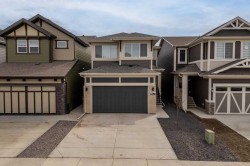 338 Magnolia Way SE Calgary, AB T3M 3S6