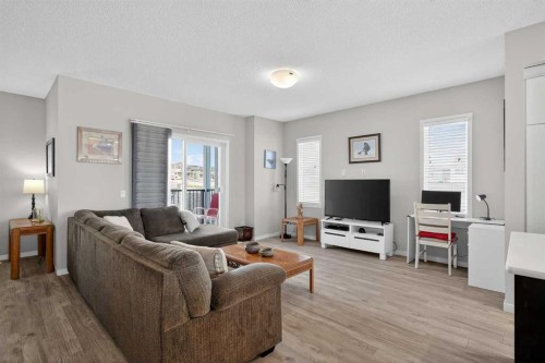210 Nolanlake Villas Nw, Calgary, AB - Indoor Photo Showing Living Room